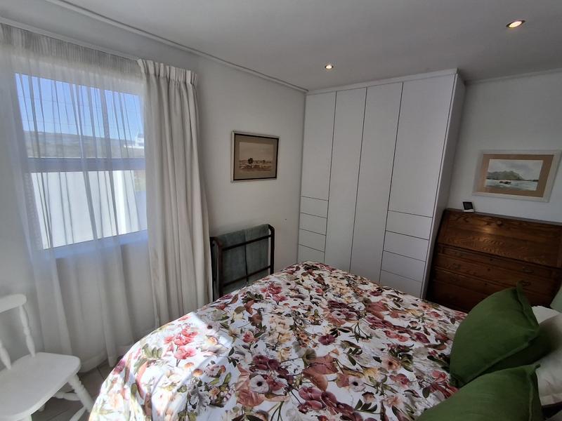 3 Bedroom Property for Sale in Lampiesbaai Western Cape
